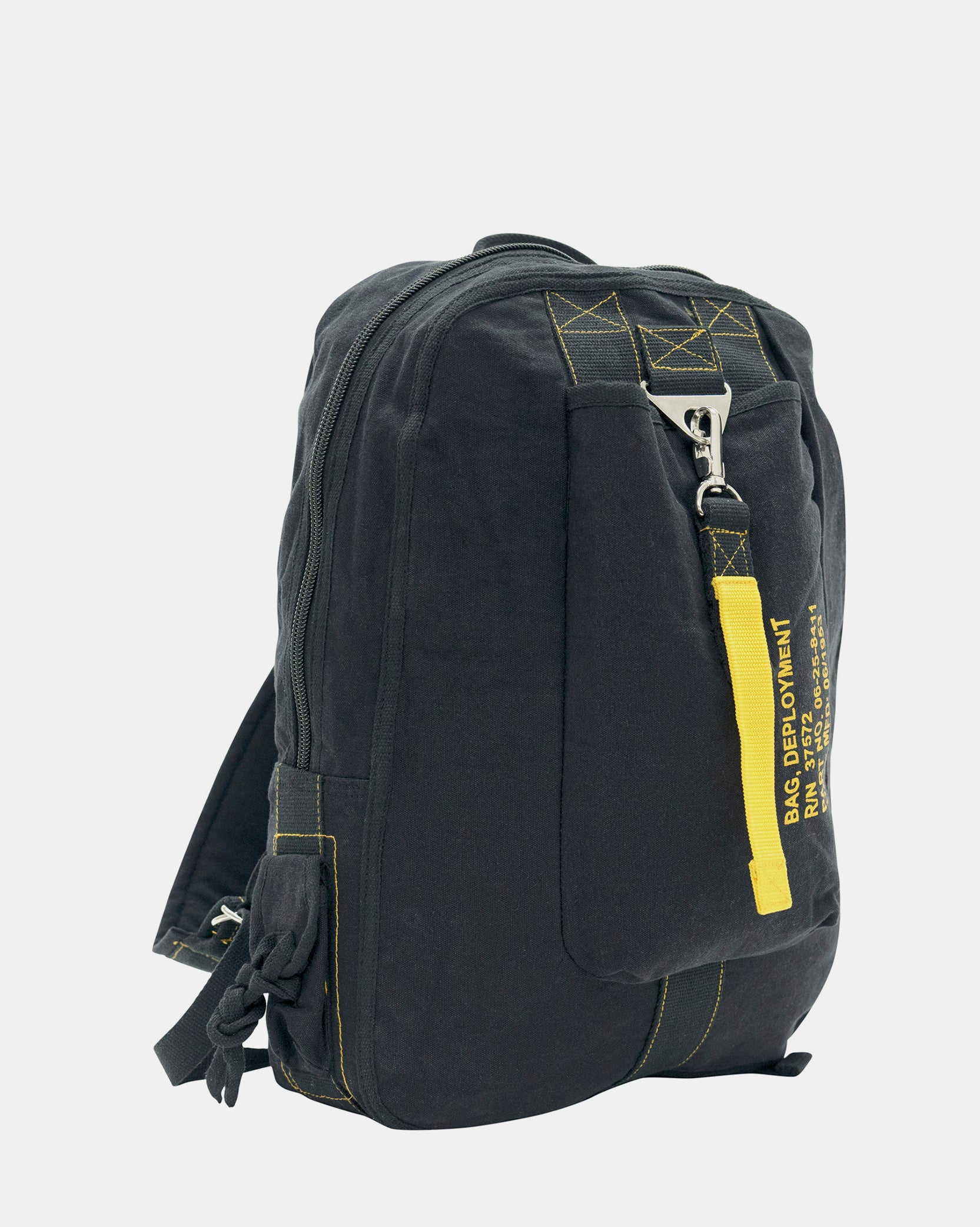 Vintage Day Trekker Backpack Black 1